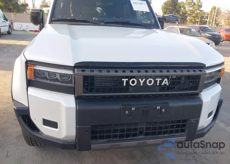 2025 Toyota Land Cruiser z USA, uszkodzony, nr VIN JTEABFAJ1S5012393